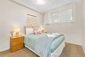 Beach Bliss - 3 Bedroom Apartment - Image 4