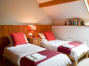 4 bedroom accommodation in Near Wareham - Image 5
