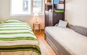 Beautiful Apartment In Årland With Wifi - Image 4