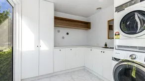A Family home made for beach holidays & sunshine - Image 2