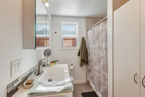 Sanders beach Hideaway - Image 2