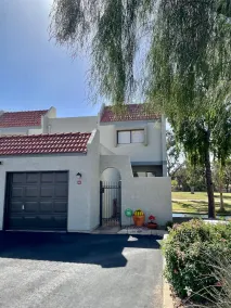Golf Course Spacious Townhome w/ Community Pool. Nearby to Pickleball Courts! - Image 4