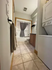 CONDO DE LUXE, 2 CHAMBRES, 1 BAIN, 5 COUCHES - Image 2