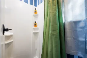 Restored 1930’s Tiny Home 3 min to Cape Charles - Image 4