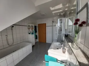 Tova Cologne - Image 5