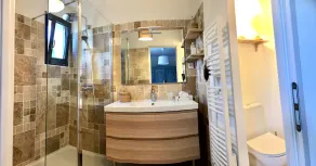 Villa con aire acondicionado, piscina privada no compartida y climatizada frente al Luberon .. - Image 3