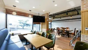 Paulownia Hostel & Guest House - Image 5
