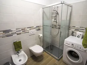 Apartment i Germignaga med 1 sovrum som kan rymma 4 - Image 4