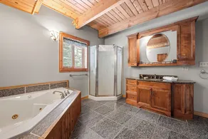 🐾Camp Whynot - Great chalet home with  views of Rangeley Lake! Dog friendly - Image 3