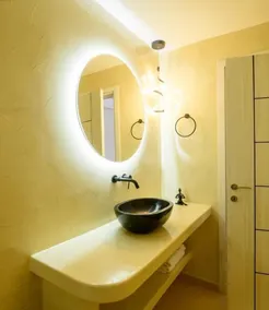 Ebita's Suites - Image 3