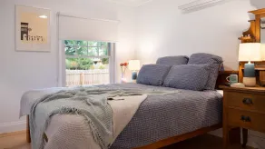 Readers Rest - Image 3