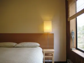 Seaside Modern - Easy 3 min Walk to Beach! - Image 3