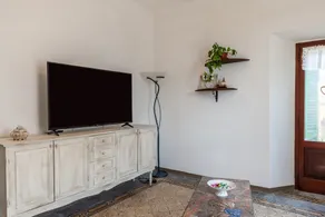 Casa vacanze \"Dolce Far Niente\" con vista sulle montagne, giardino e Wi-Fi - Image 2