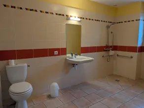 Gîte tranquille avec jardin près de la Loire à vélo, labellisé Tourisme et Handicap - Image 2