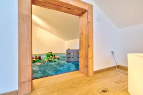 Gipfelhütte - mit Masterschlafzimmer, Zwei Hüttenzimmer und Balkon - Image 2