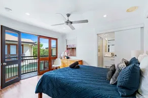 Bulimba Central 2BR -Sleeps 6, Courtyard - Image 5