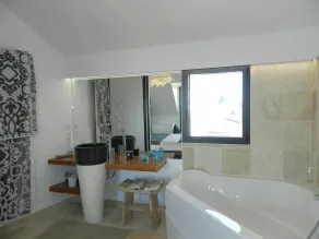 Fantastisk privat feriebolig for 6 gæster med WIFI, TV og terrasse - Image 3