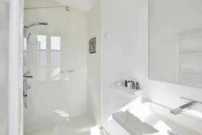 Clocktower Luxury Suites - Image 2
