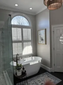 SOUTHERN LIVING! Newly renovated! Private with Mountain views-sleeps 16 - Image 5