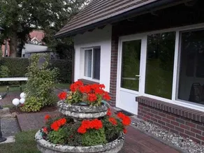 Cottage by the water (64534) - Image 5