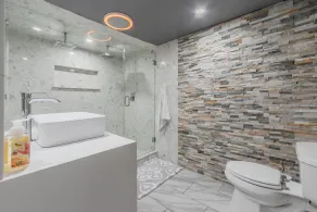Charming  4BR/2B Home - 5 min from airport, world-class dining & Entertainment V - Image 2