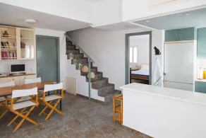Villa in an oasis of peace close to the most beautiful beaches and all Milos services - Image 5