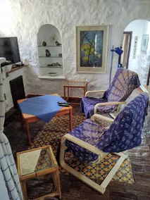 Finca for 4 people with a large private pool in a quiet location, totally private - Image 2