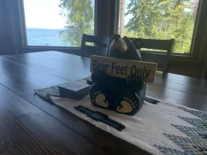 Flathead Lake cabin with beachfront, stunning views - Image 5