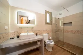 Luxury Villa Majore - Image 3