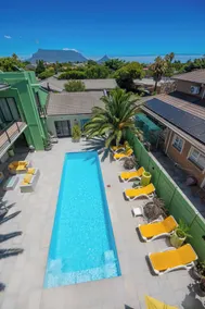Cape Town 4U Guesthouse - Image 4