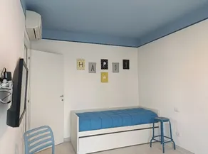 Seafront, apartment with wonderful terrace - Image 3