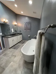 The Executive Home Away from Home - Image 3