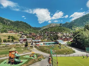 Superb T3 fuld syd - Foden af skråningerne LA PLAGNE CHAMPAGNY - centrum landsby - Image 2