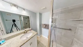Crescent Arms Condominiums - Image 5
