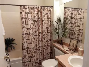 Beautiful, secure, private townhouse in Silverdale. - Image 4