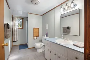 The Magnolia — A River-View Bungalow with Hot Tub - Image 3