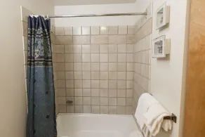 Condo de luxe avec 2 chambres et 2 salles de bain. - Image 5