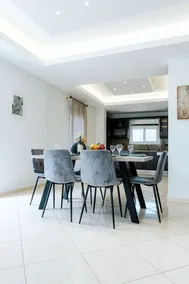 Aithra House With Beautiful View - Image 5