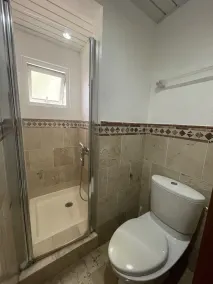 Quiet and beautiful apartment - Image 4
