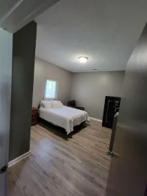 Family Style home -2 bedrooms 1 bath - Image 3
