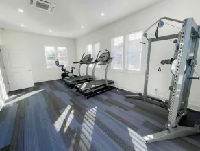 NEW Townhome Near Universities & Airport w/ Pool/Gym - Image 2