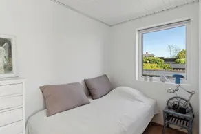 Lovely Beach House With Panoramic View - Image 5