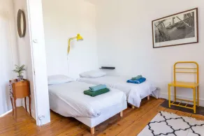 Large & Charming house / 5 mins from beach / 6 Bedrooms - Image 4