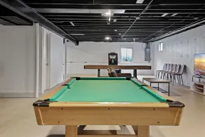 Moxie- w/ Game Room- 4 Kings, Sleeps 15 - Image 4