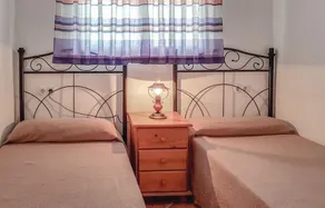 Cozy Home In El Coronil - Image 3