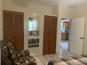 Cozy Entire home in Spanish Town - Image 4