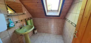 Holiday home with a beautiful panorama and a large garden - Image 3