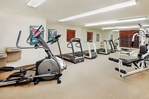 Close to ICEARIUM! Pets are Welcome! FREE Parking, Gazebo, BBQ Facility Onsite! - Image 2
