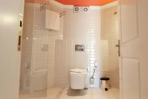 Kalkan Suites Hotel - Image 3