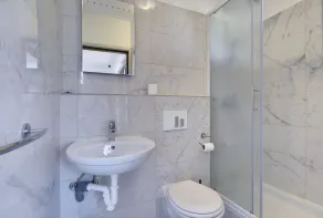 Holiday villa by the sea with a view of the island of Brijuni - Image 2